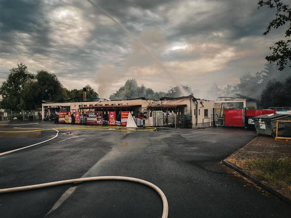 brand 2