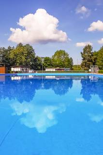 Schwimmbadsaison2020