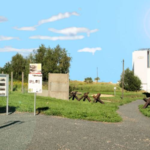 Grenzlehrpfad mit Museum &copy; Karen Hartung