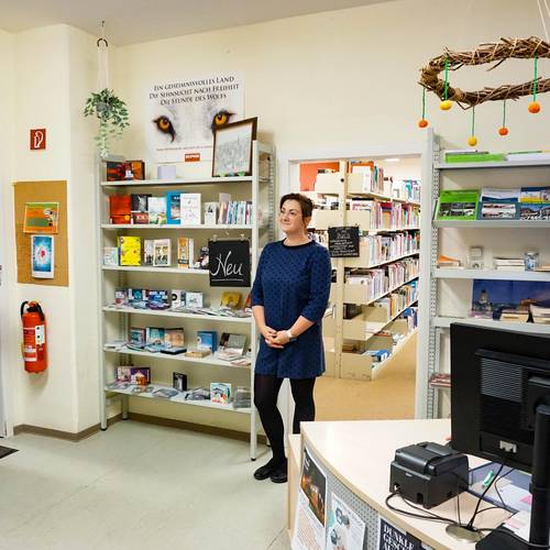 Bibliothek1 Bibliothek1