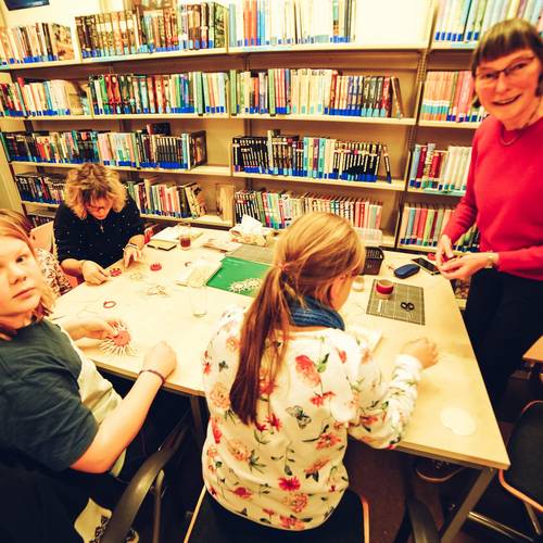 Bibliothek4 Bibliothek4
