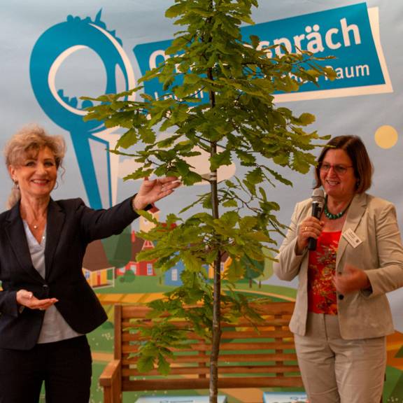 Thüringens Ministerin für Infrastruktur, Birgit Keller, zu Gast in Gerstungen